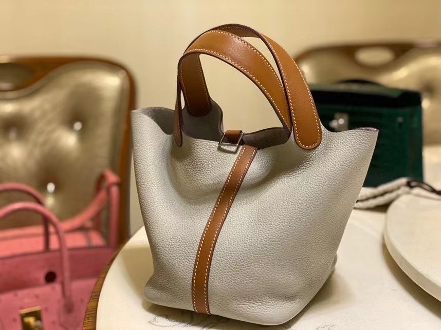 Le talitonuina! Hermes Picotin fa’atusa ato mo le $199 (2022 Fa’apitoa)-Tulaga sili ona lelei Fake Louis Vuitton Bag Faleoloa i luga ole laiga, Replica designer bag ru