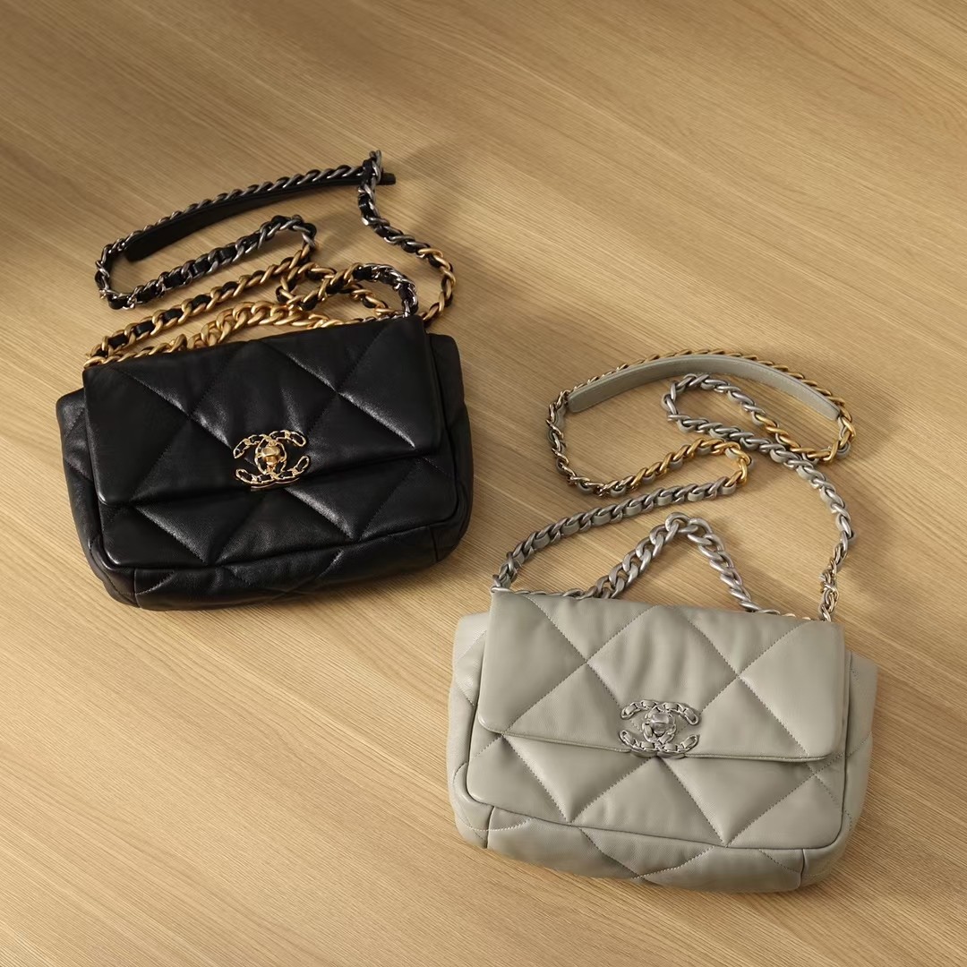 Olee otú ọma bụ àgwà oyiri Chanel 19 akpa? Foto 57 zuru ezu ịgwa gị (emelitere na 2022)-Best Quality adịgboroja Louis vuitton akpa Online Store, oyiri mmebe akpa ru