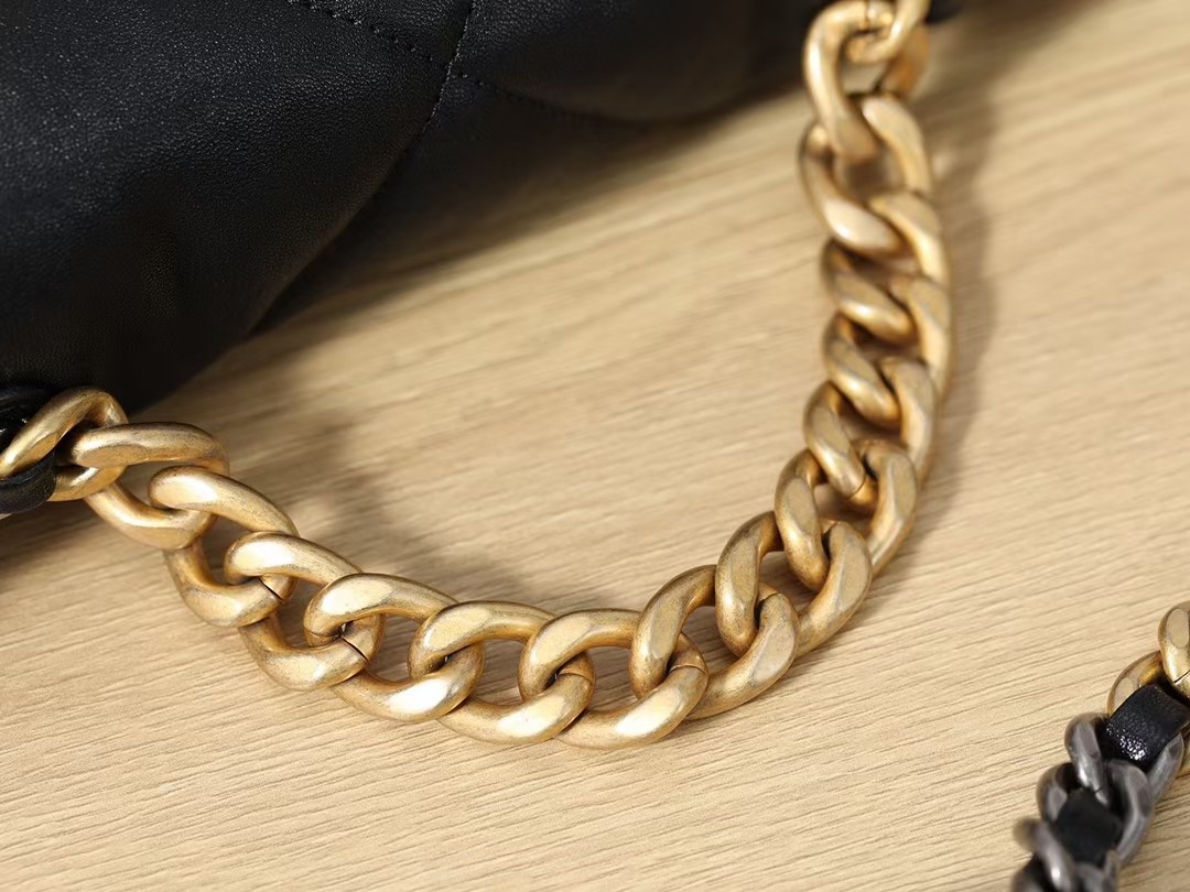 Olee otú ọma bụ àgwà oyiri Chanel 19 akpa? Foto 57 zuru ezu ịgwa gị (emelitere na 2022)-Best Quality adịgboroja Louis vuitton akpa Online Store, oyiri mmebe akpa ru