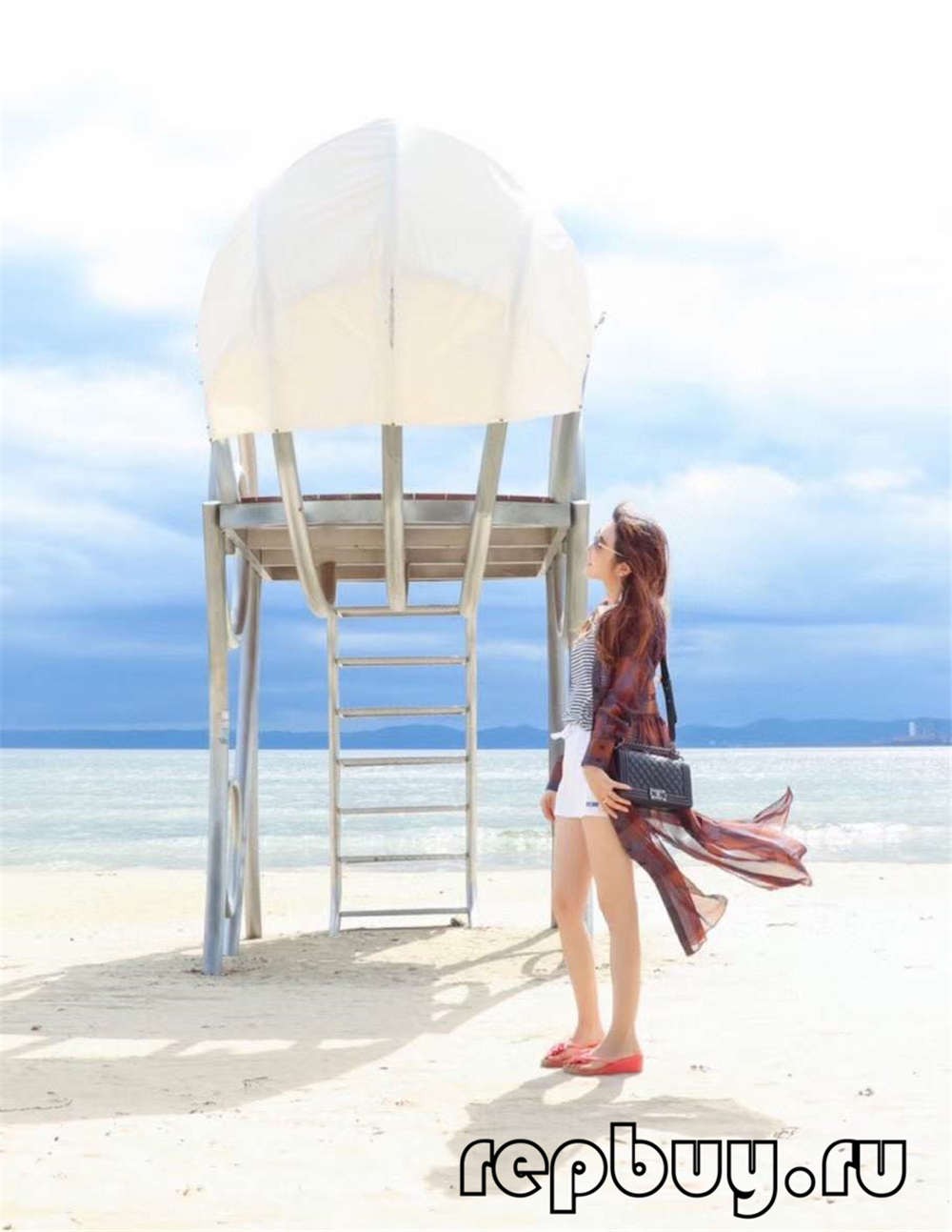 Chanel Leboy Medium Black Top Replica käekoti kasutusefekt (2022. aasta viimane)-Best Quality Fake Louis Vuitton Bag Online Store, Replica designer bag ru