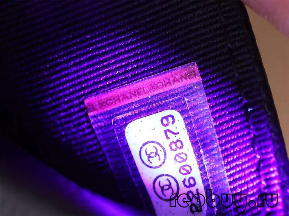 Patró clàssic de litxi CHANEL WOC, bossa de cadena de sivella daurada font d’estampació en calent i detalls de l’etiqueta làser (edició 2022)-Botiga en línia de bosses falses de Louis Vuitton de millor qualitat, rèplica de bosses de disseny ru