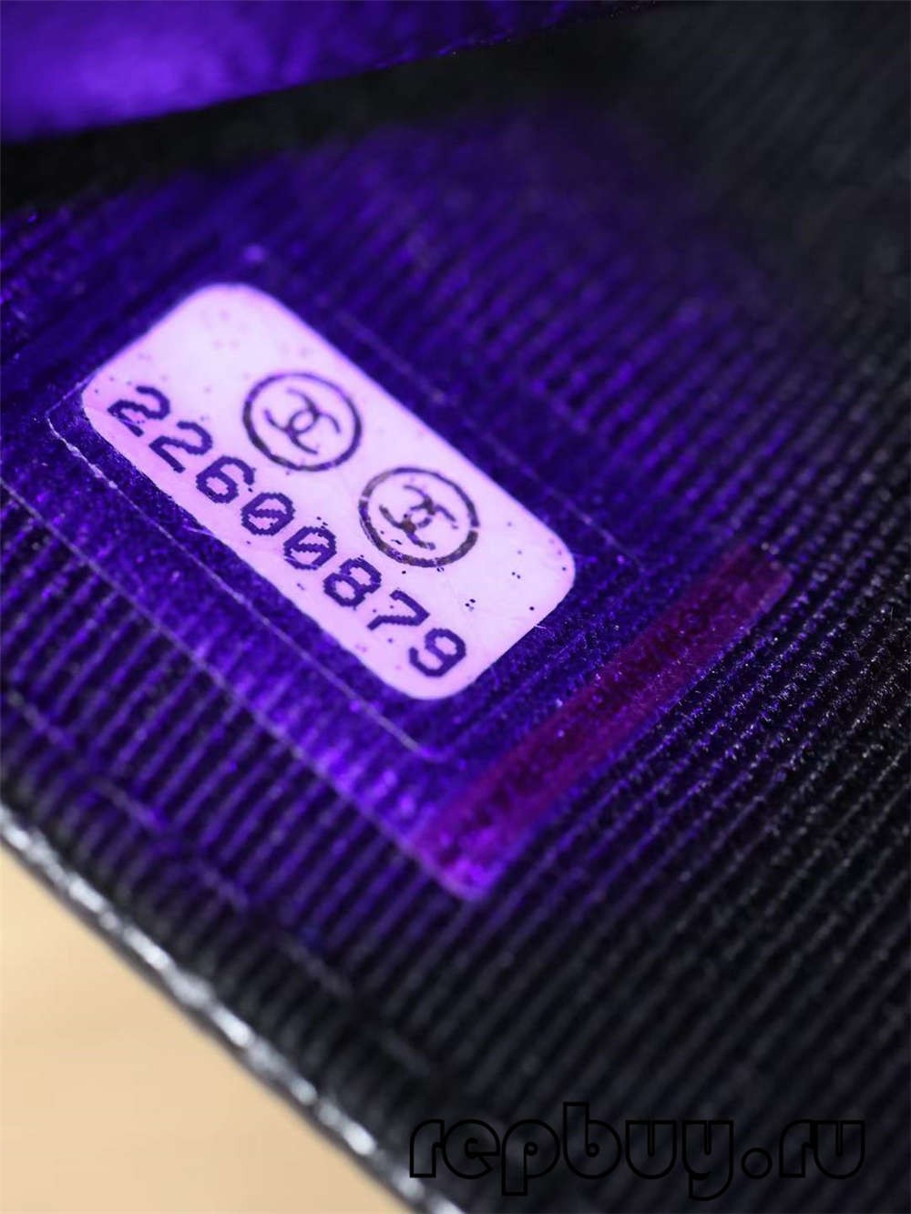 Patró clàssic de litxi CHANEL WOC, bossa de cadena de sivella daurada font d’estampació en calent i detalls de l’etiqueta làser (edició 2022)-Botiga en línia de bosses falses de Louis Vuitton de millor qualitat, rèplica de bosses de disseny ru