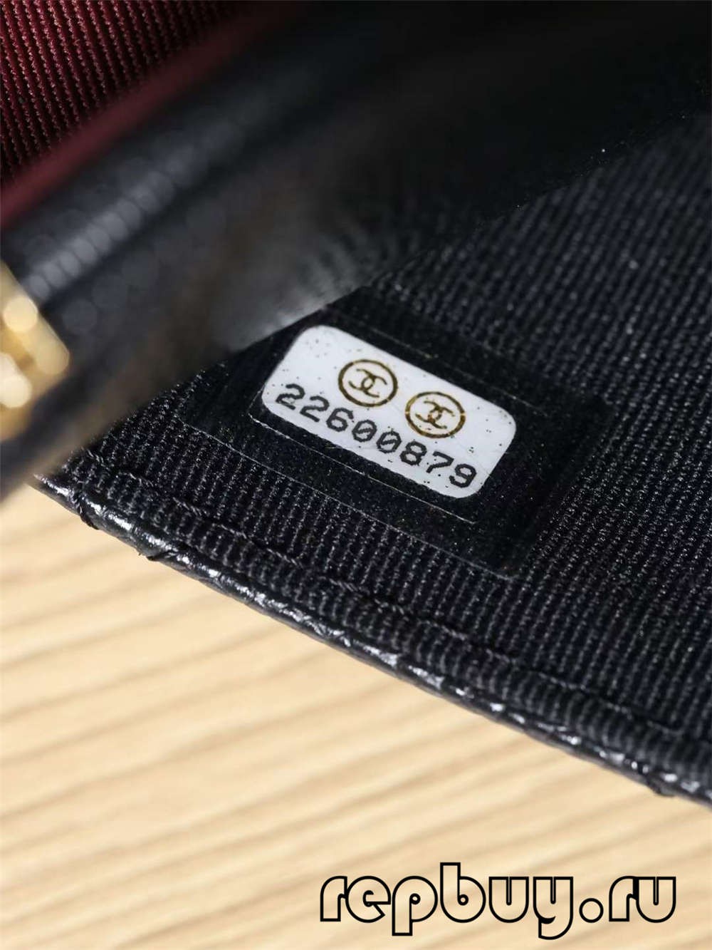 Patró clàssic de litxi CHANEL WOC, bossa de cadena de sivella daurada font d’estampació en calent i detalls de l’etiqueta làser (edició 2022)-Botiga en línia de bosses falses de Louis Vuitton de millor qualitat, rèplica de bosses de disseny ru