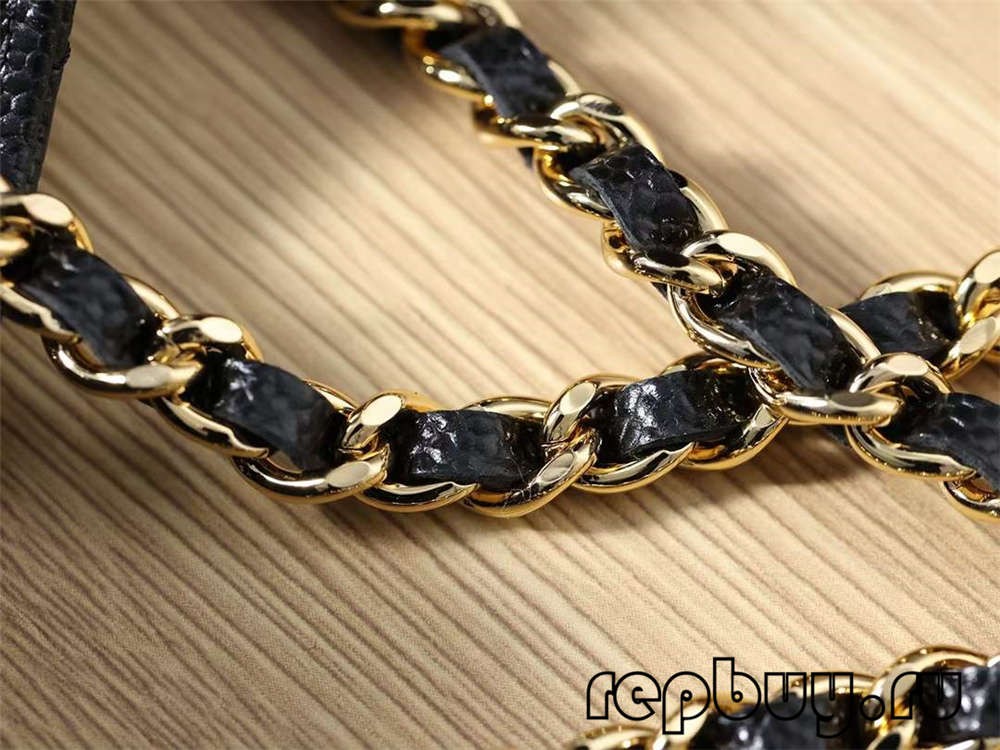 Τσάντα με αλυσίδα CHANEL WOC με κλασικό σχέδιο λίτσι με χρυσή πόρπη Εξοπλισμός και χαραγμένες λεπτομέρειες (2022 Ενημερώθηκε)-Καλύτερης ποιότητας Fake Louis Vuitton Ηλεκτρονικό κατάστημα, Replica designer bag ru