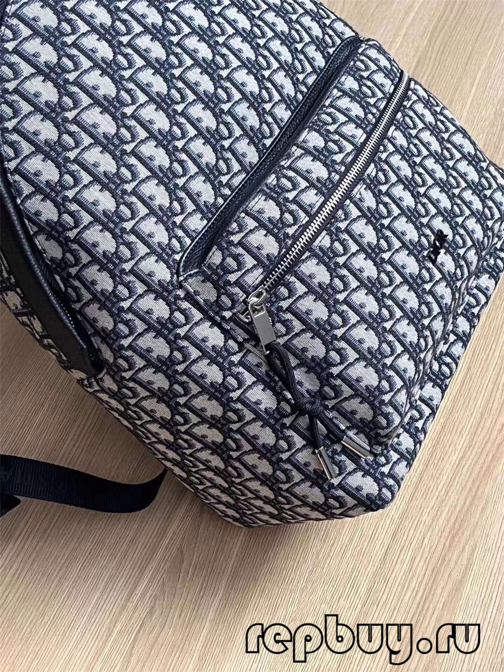 Kantong ransel replika Dior biru sulaman serong (Edisi 2022)-Pangalusna kualitas palsu Louis Vuitton Kantong Toko Online, Replica desainer kantong ru