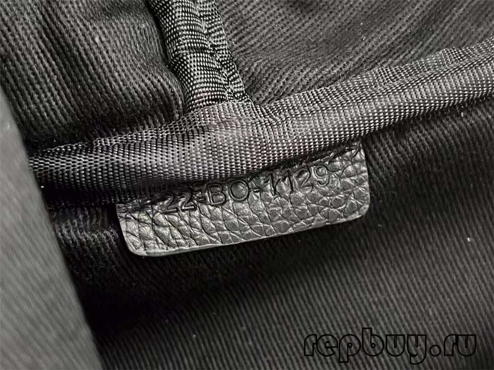 Dior Blue Embroidery Oblique Print Top kopi sak sak pyès ki nan konpitè ak logo detay (2022 Espesyal)-Best Quality Fake Louis Vuitton Bag Online Store, Replica designer bag ru Dior Blue Embroidery Oblique Print Top kopi sak sak pyès ki nan konpitè ak logo detay (2022 Espesyal)-Best Quality Fake Louis Vuitton Bag Online Store, Replica designer bag ru