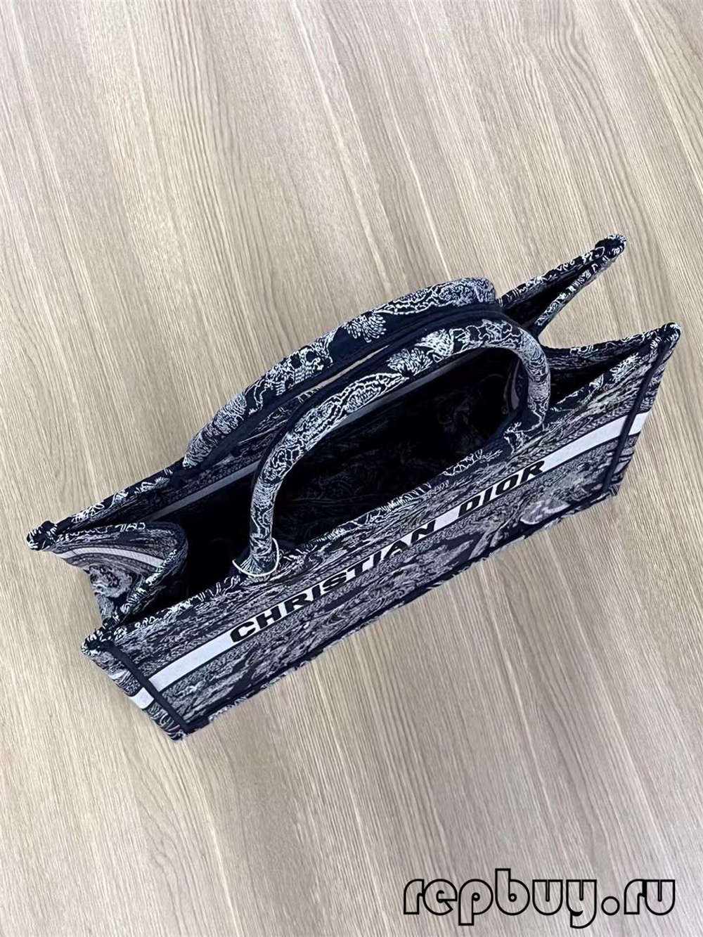 Dior Book Tote Kantong réplika luhur leutik 36cm (Edisi 2022)-Pangalusna kualitas palsu Louis Vuitton Kantong Toko Online, Replica desainer kantong ru