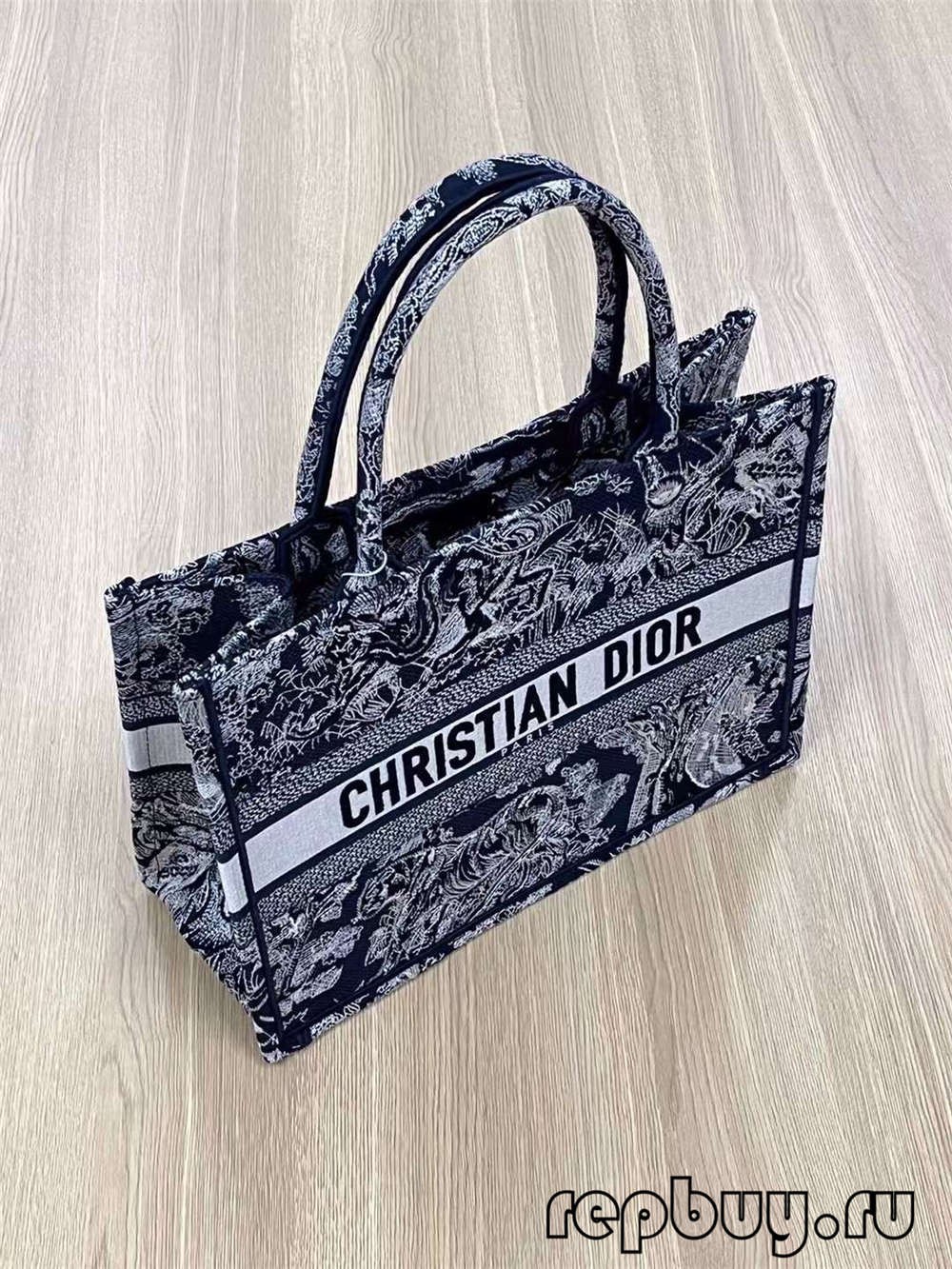Dior Book Tote Kantong réplika luhur leutik 36cm (Edisi 2022)-Pangalusna kualitas palsu Louis Vuitton Kantong Toko Online, Replica desainer kantong ru