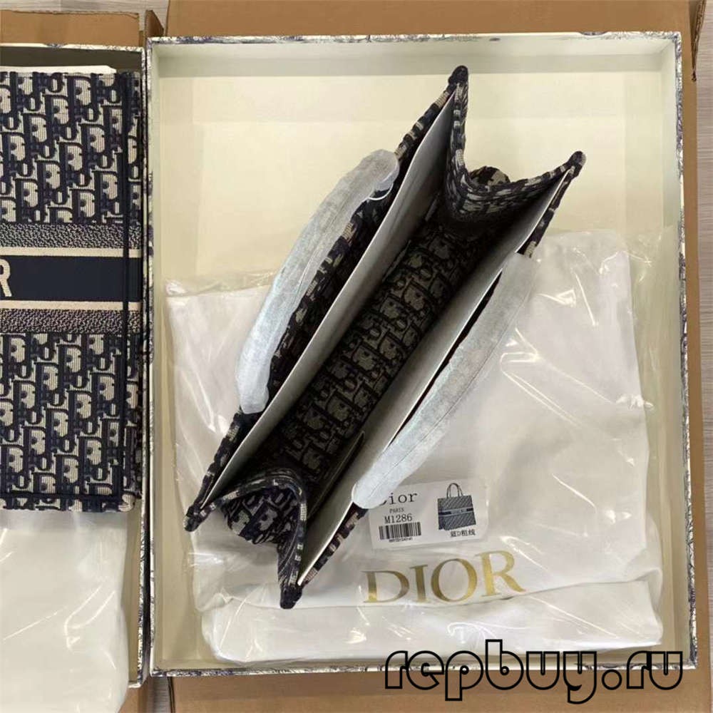 Dior Book Tote kantong réplika luhur ukuran ageung sareng alit (2022 Panganyarna)-Pangalusna kualitas palsu Louis Vuitton Kantong Toko Online, Replica desainer kantong ru