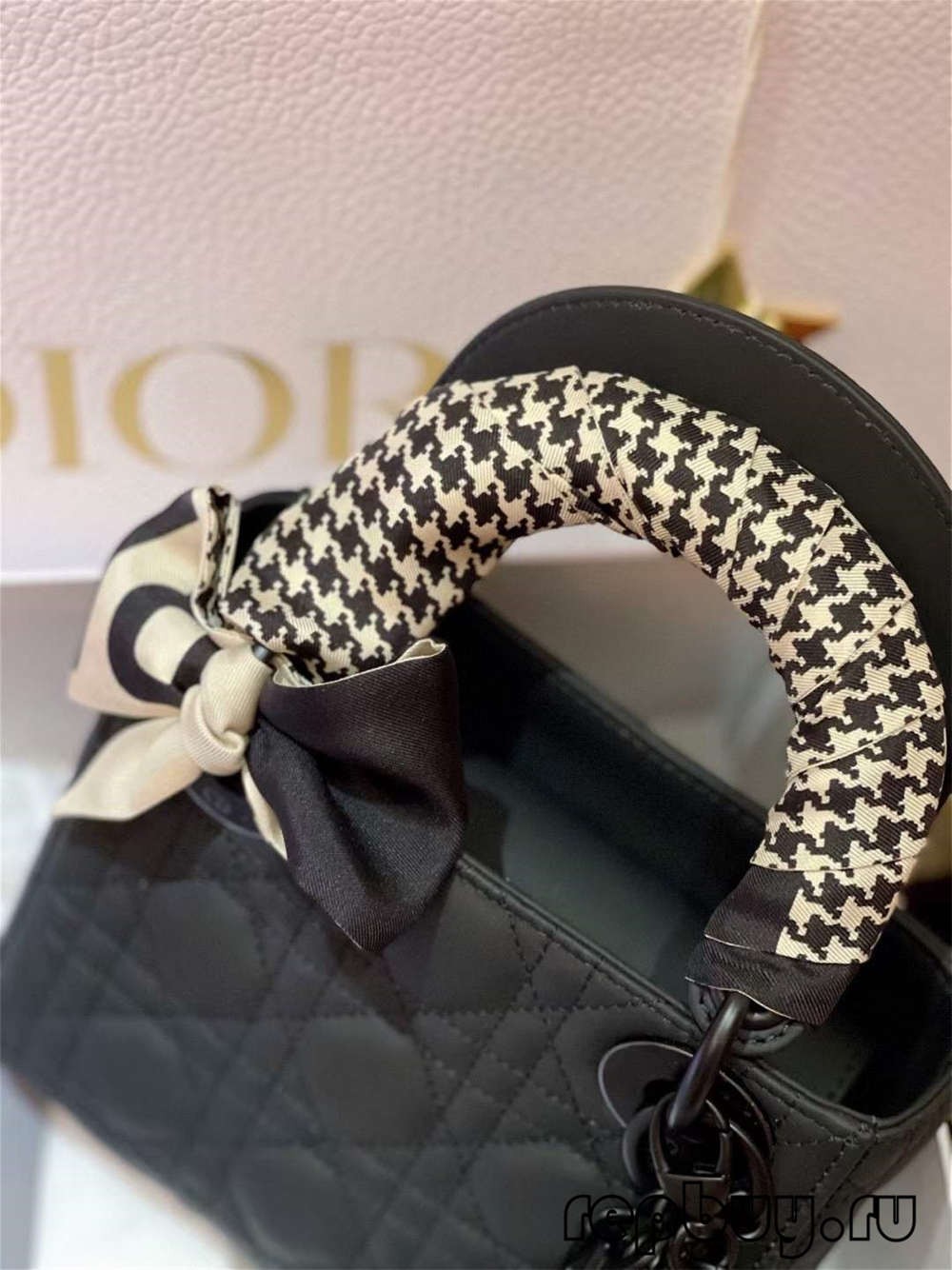 LADY DIOR Replika torebki mini czarnej matowej skóry bydlęcej z efektem jedwabnego szalika (edycja 2022)-Najlepsza jakość fałszywych torebek Louis Vuitton Sklep internetowy, projektant repliki torebki ru