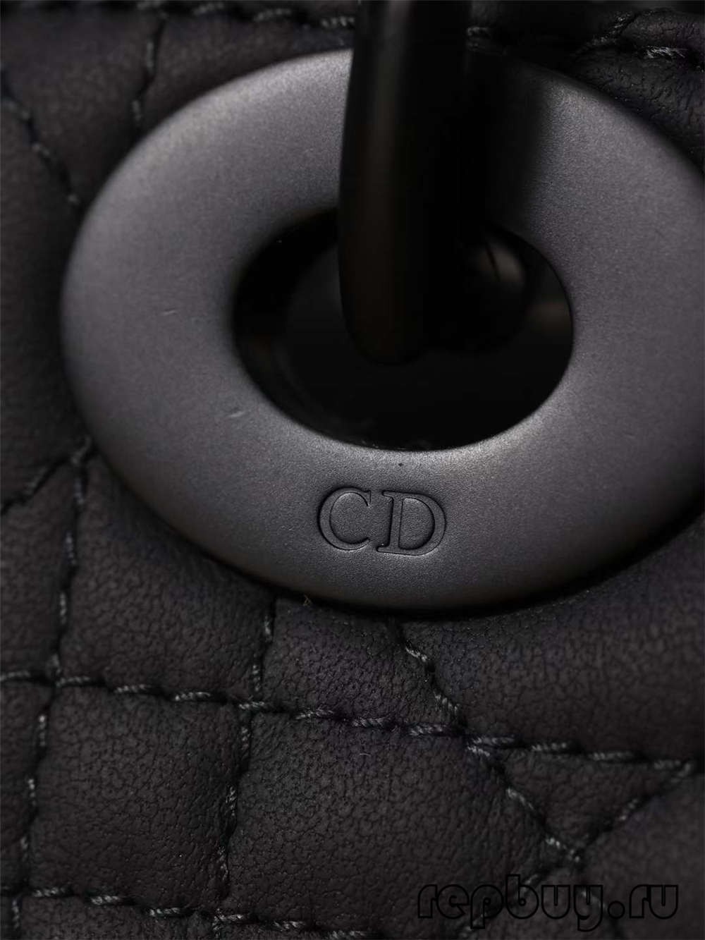 LADY DIOR Mini Black Top Replica Handtasche Matte Kuhhaut Detail (2022 Aktualiséiert)-Bescht Qualitéit Fake Louis Vuitton Bag Online Store, Replica Designer Bag ru