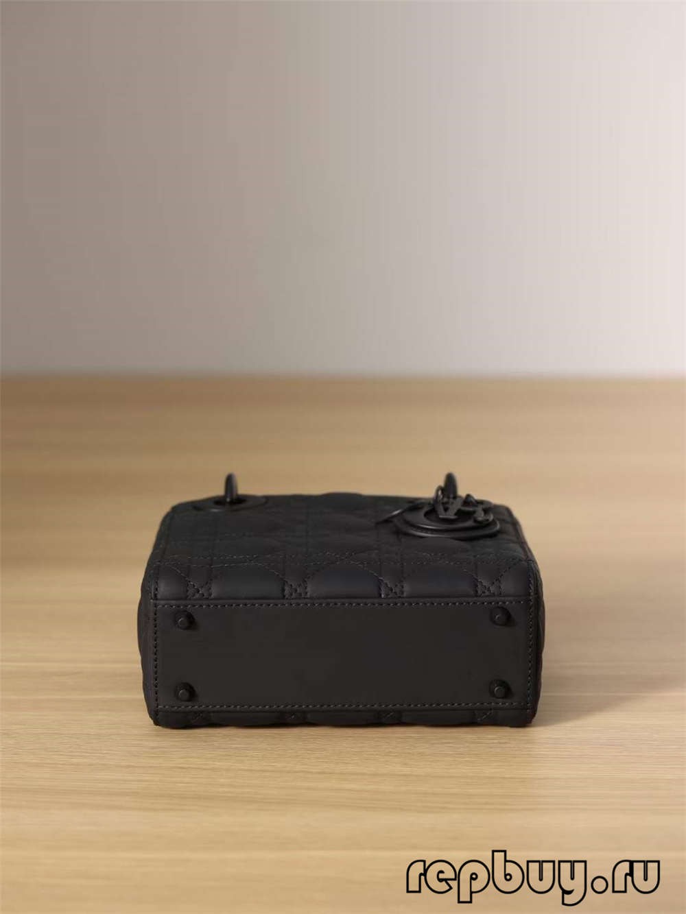 LADY DIOR Mini Black Top Replica Handbag Matte Cowhide (2022 հատուկ)-Լավագույն որակի կեղծ Louis Vuitton պայուսակների առցանց խանութ, Replica դիզայներական պայուսակ ru LADY DIOR Mini Black Top Replica Handbag Matte Cowhide (2022 հատուկ)-Լավագույն որակի կեղծ Louis Vuitton պայուսակների առցանց խանութ, Replica դիզայներական պայուսակ ru