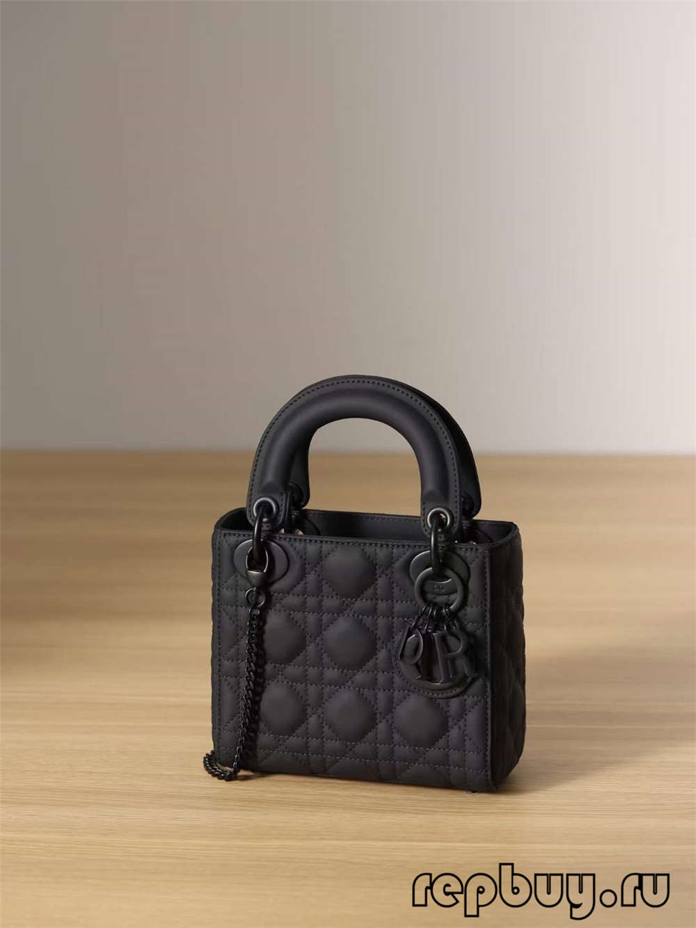 LADY DIOR Mini Black Top Replica Handbag Matte Cowhide (2022 հատուկ)-Լավագույն որակի կեղծ Louis Vuitton պայուսակների առցանց խանութ, Replica դիզայներական պայուսակ ru LADY DIOR Mini Black Top Replica Handbag Matte Cowhide (2022 հատուկ)-Լավագույն որակի կեղծ Louis Vuitton պայուսակների առցանց խանութ, Replica դիզայներական պայուսակ ru