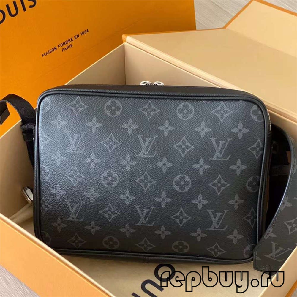 Louis Vuitton M30233 OUTDOOR top replika tas utusan pikeun lalaki (2022 panganyarna)-Pangalusna kualitas palsu Louis Vuitton Kantong Toko Online, Replica desainer kantong ru