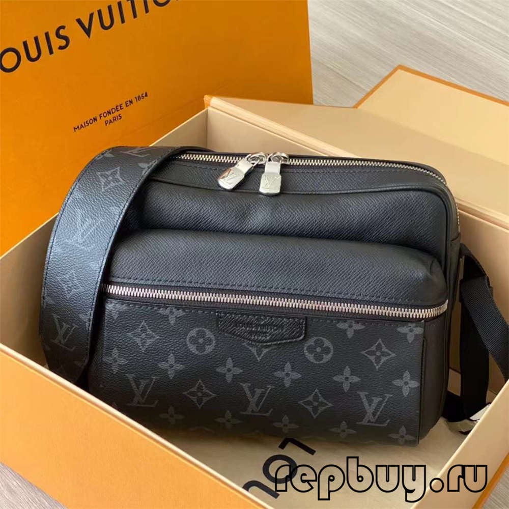 Louis Vuitton M30233 OUTDOOR top replika tas utusan pikeun lalaki (2022 panganyarna)-Pangalusna kualitas palsu Louis Vuitton Kantong Toko Online, Replica desainer kantong ru