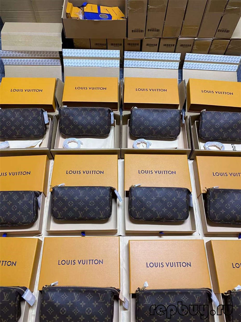 Louis Vuitton M40712 Pochette Accessoires top Replica Handbags Shipping (2022 Latest)-Pangalusna kualitas palsu Louis Vuitton Kantong Toko Online, Replica desainer kantong ru