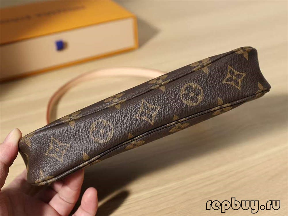 Louis Vuitton M40712 Pochette Accessoires top replica handbags Rincian lawon sareng hardware (Edisi 2022)-Pangalusna kualitas palsu Louis Vuitton Kantong Toko Online, Replica desainer kantong ru