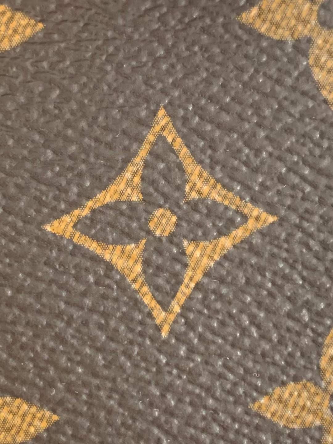 Louis Vuitton M40712 Pochette kiegészítők 23.5 x 13.5 x 4 cm Bőr felület részletei (2022-es kiadás)-Legjobb minőségű hamis Louis Vuitton táska online áruház, replika designer táska ru Louis Vuitton M40712 Pochette kiegészítők 23.5 x 13.5 x 4 cm Bőr felület részletei (2022-es kiadás)-Legjobb minőségű hamis Louis Vuitton táska online áruház, replika designer táska ru