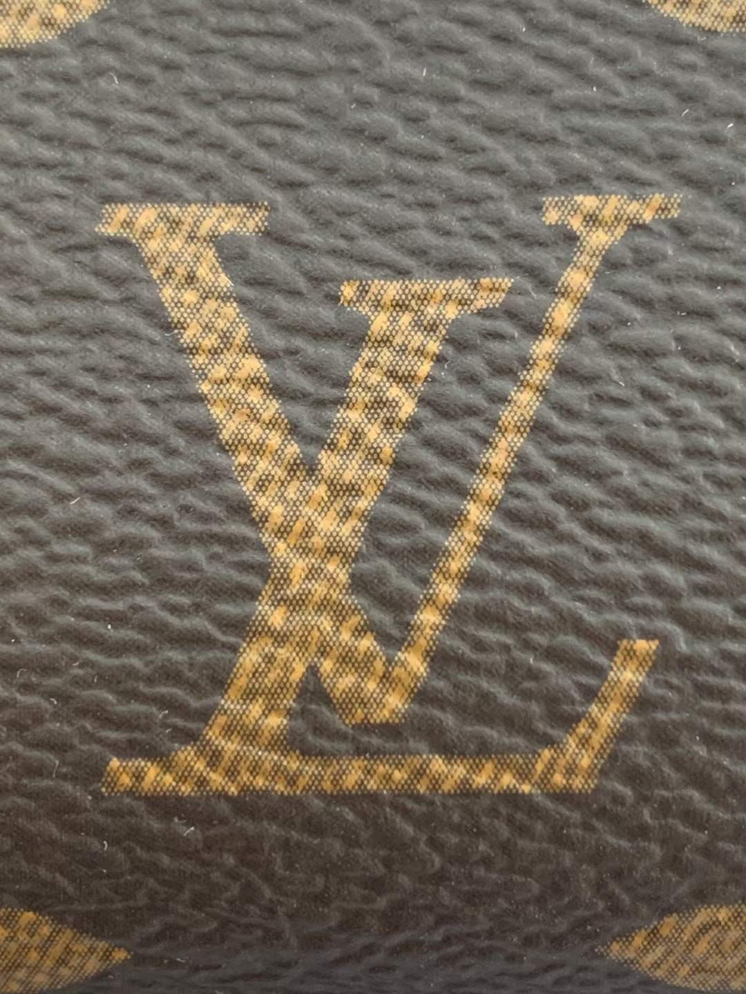 Louis Vuitton M40712 Pochette kiegészítők 23.5 x 13.5 x 4 cm Bőr felület részletei (2022-es kiadás)-Legjobb minőségű hamis Louis Vuitton táska online áruház, replika designer táska ru Louis Vuitton M40712 Pochette kiegészítők 23.5 x 13.5 x 4 cm Bőr felület részletei (2022-es kiadás)-Legjobb minőségű hamis Louis Vuitton táska online áruház, replika designer táska ru