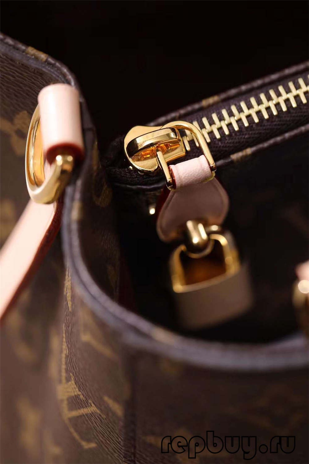 Louis Vuitton M41055 29 cm Montaigne BB rèplica superior de bosses Detalls d’artesania (última 2022)-Botiga en línia de bosses falses de Louis Vuitton de millor qualitat, rèplica de bosses de disseny ru Louis Vuitton M41055 29 cm Montaigne BB rèplica superior de bosses Detalls d’artesania (última 2022)-Botiga en línia de bosses falses de Louis Vuitton de millor qualitat, rèplica de bosses de disseny ru