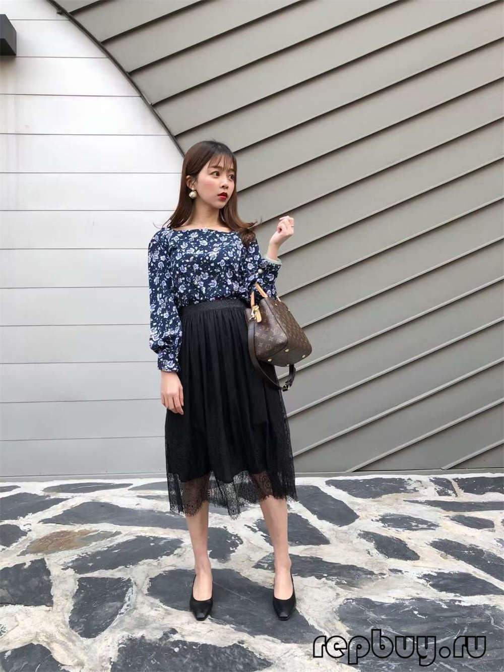 Louis Vuitton M41055 Montaigne BB Top Replica Handbags Use (أحدث 2022)-Best Quality Fake Louis Vuitton Bag Online Store ، حقيبة مصمم طبق الأصل ru