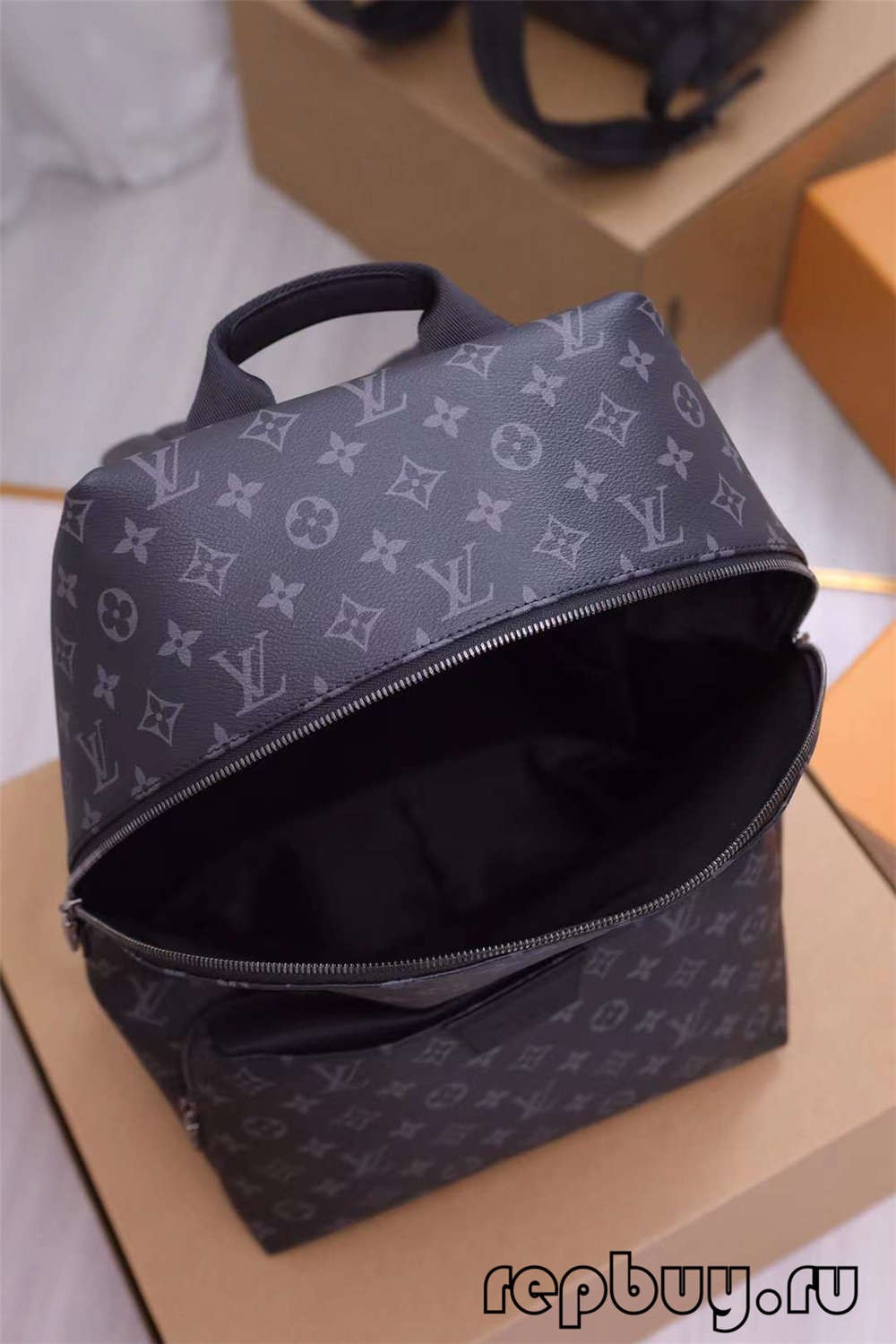 Louis Vuitton M43186 Discovery 40cm Top duffel bag Fabric and stitching details (2022 Udated)-最好的質量假路易威登包網上商店，複製設計師包 ru