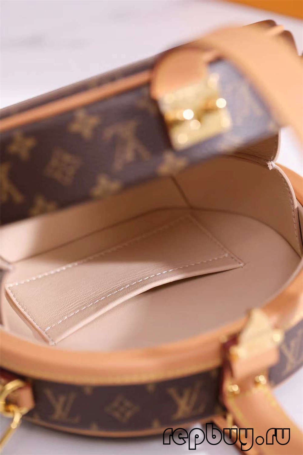 Louis Vuitton M43514 PETITE BOITE CHAPEAU 17.5cm top replica bags Version details (2022 Special)-Pangalusna kualitas palsu Louis Vuitton Kantong Toko Online, Replica desainer kantong ru