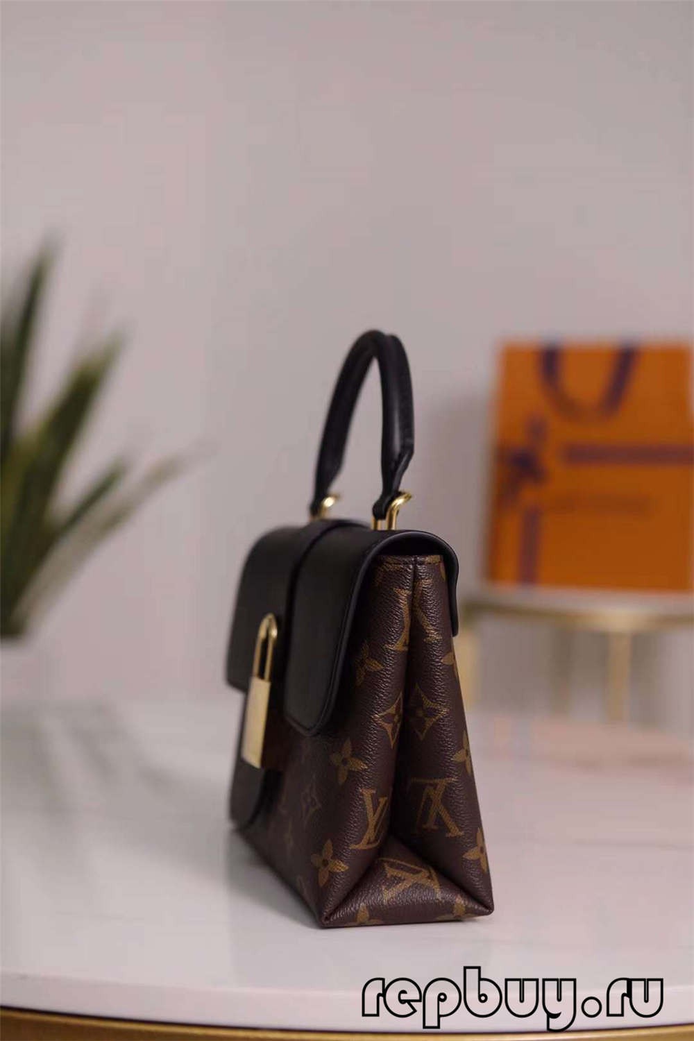Louis Vuitton M44141 20cm لاک BB تور ټاپ نقل کڅوړې (2022 ځانګړي)-Best Quality Fake Louis Vuitton Bag Online Store, Replica designer bag ru Louis Vuitton M44141 20cm لاک BB تور ټاپ نقل کڅوړې (2022 ځانګړي)-Best Quality Fake Louis Vuitton Bag Online Store, Replica designer bag ru