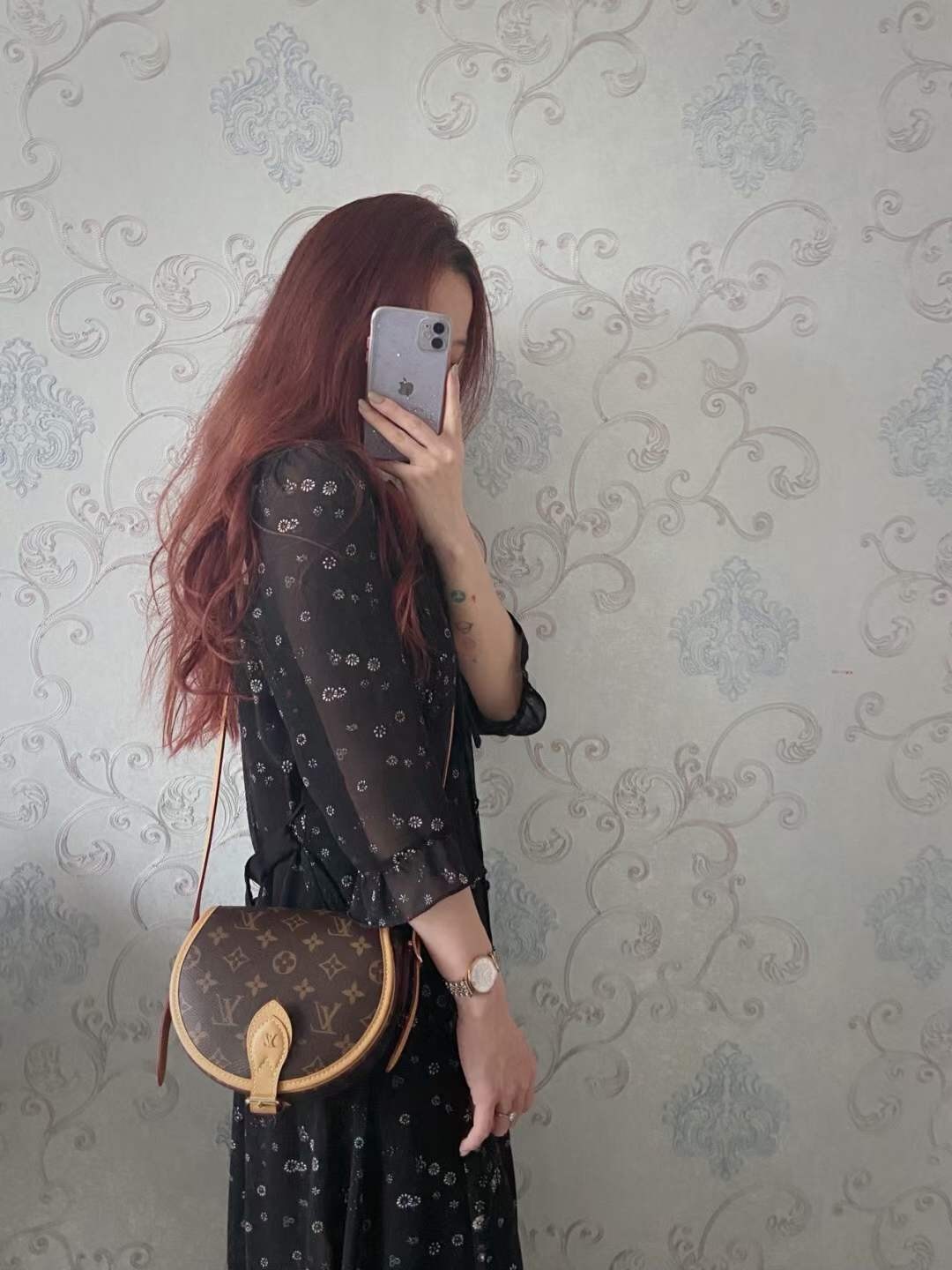 Louis Vuitton M44860 Tambourin Top Replica Handbag Hasil Top (Edisi 2022)-Pangalusna kualitas palsu Louis Vuitton Kantong Toko Online, Replica desainer kantong ru