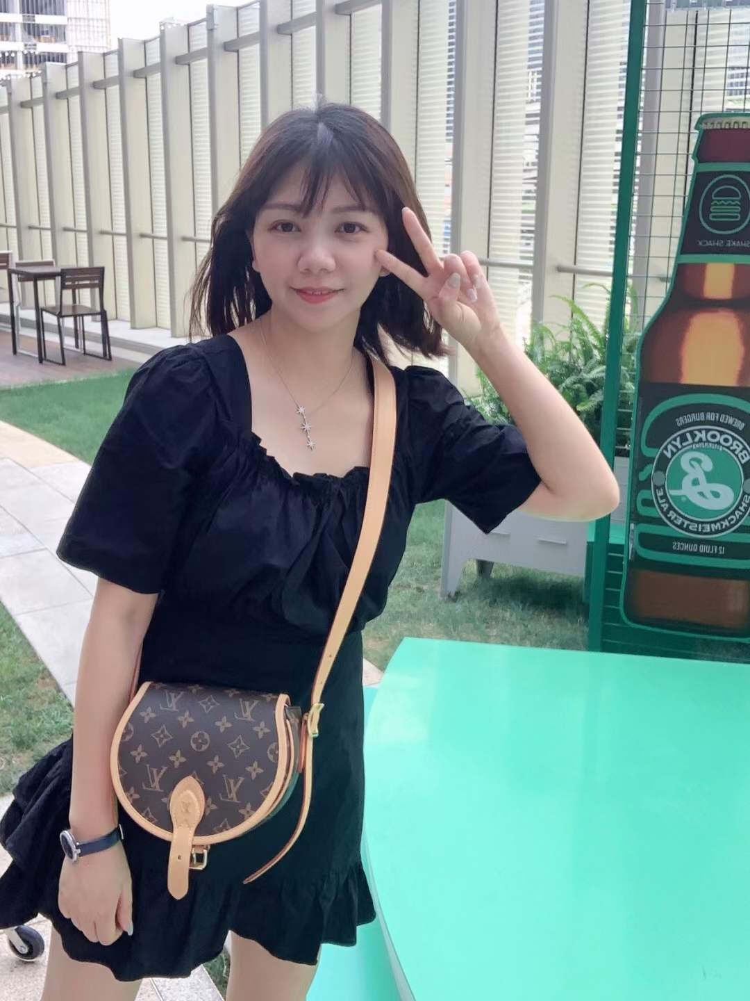 Louis Vuitton M44860 Tambourin Top Replica Handsak Top Result (2022 Edition)-Beste Kwaliteit Vals Louis Vuitton Sak Aanlyn Winkel, Replika ontwerper sak ru