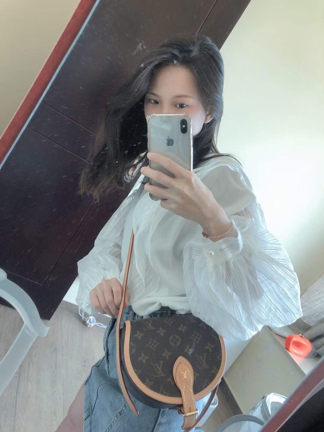 Louis Vuitton M44860 Tambourin Top Replica Handsak Top Result (2022 Edition)-Beste Kwaliteit Vals Louis Vuitton Sak Aanlyn Winkel, Replika ontwerper sak ru