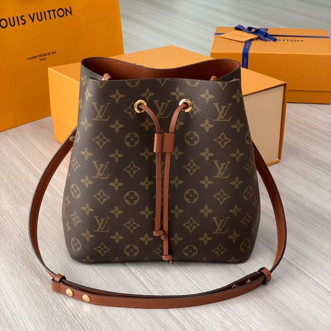 Louis Vuitton M44887 NÉONOÉ Top Replica Handbag Overall appearance (2022 Updated)-Pangalusna kualitas palsu Louis Vuitton Kantong Toko Online, Replica desainer kantong ru