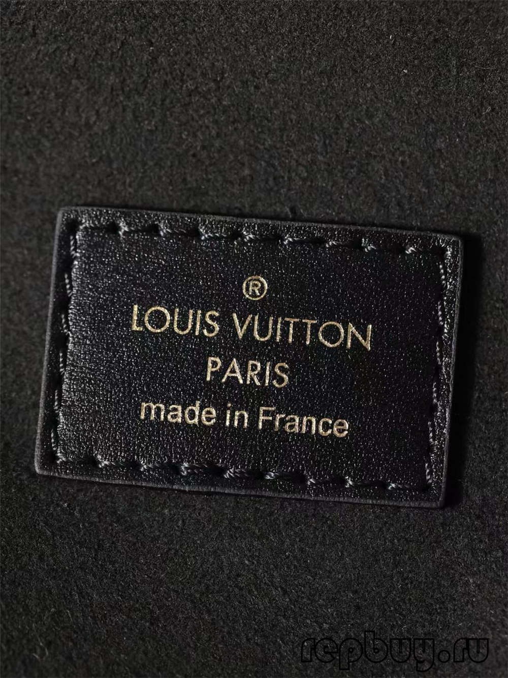 Louis Vuitton M45165 Vanity Logo Handbag Replika Top Leutik sareng Rincian Panutupan (2022 diropéa)-Pangalusna kualitas palsu Louis Vuitton Kantong Toko Online, Replica desainer kantong ru