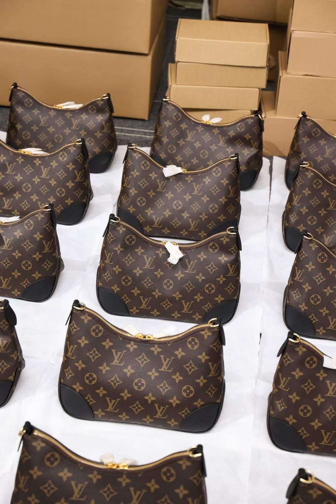 Louis Vuitton M45831 BOULOGNE Top Replica Handbags Inspection Grosir (2022 diropéa)-Pangalusna kualitas palsu Louis Vuitton Kantong Toko Online, Replica desainer kantong ru Louis Vuitton M45831 BOULOGNE Top Replica Handbags Inspection Grosir (2022 diropéa)-Pangalusna kualitas palsu Louis Vuitton Kantong Toko Online, Replica desainer kantong ru
