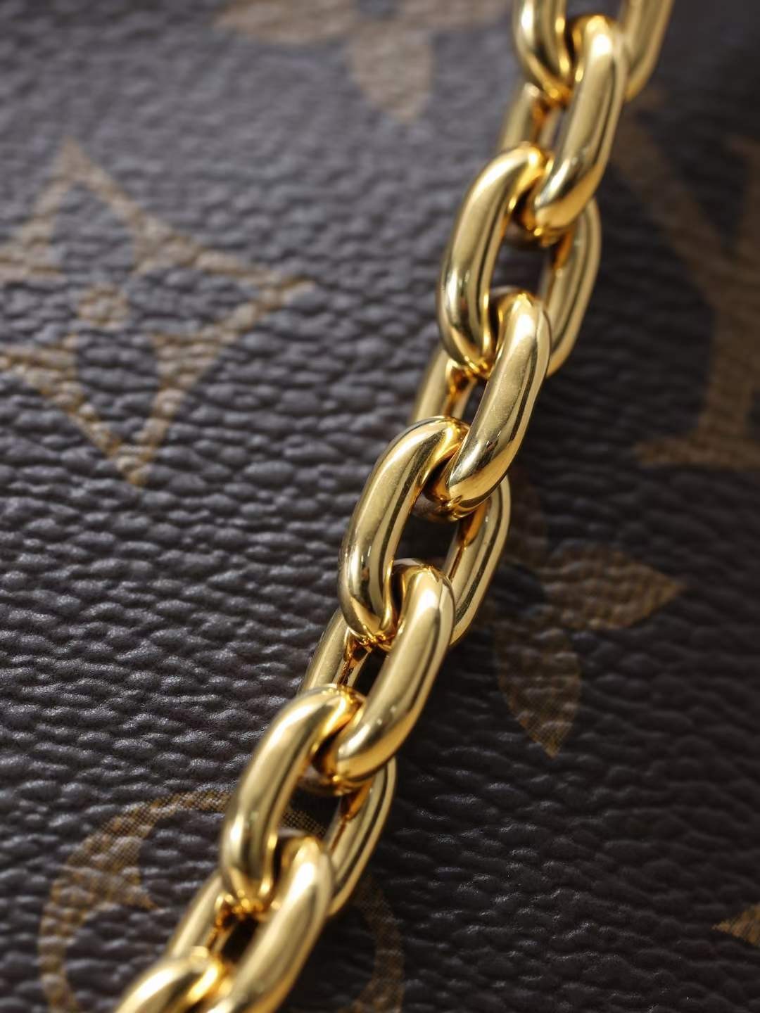 Louis Vuitton M45832 croissant with yellow leather Boulogne top replica handbags Leather and chain details (2022 Latest)-Zoo Zoo Fake Louis Vuitton Hnab Online Khw, Replica designer hnab ru Louis Vuitton M45832 croissant with yellow leather Boulogne top replica handbags Leather and chain details (2022 Latest)-Zoo Zoo Fake Louis Vuitton Hnab Online Khw, Replica designer hnab ru