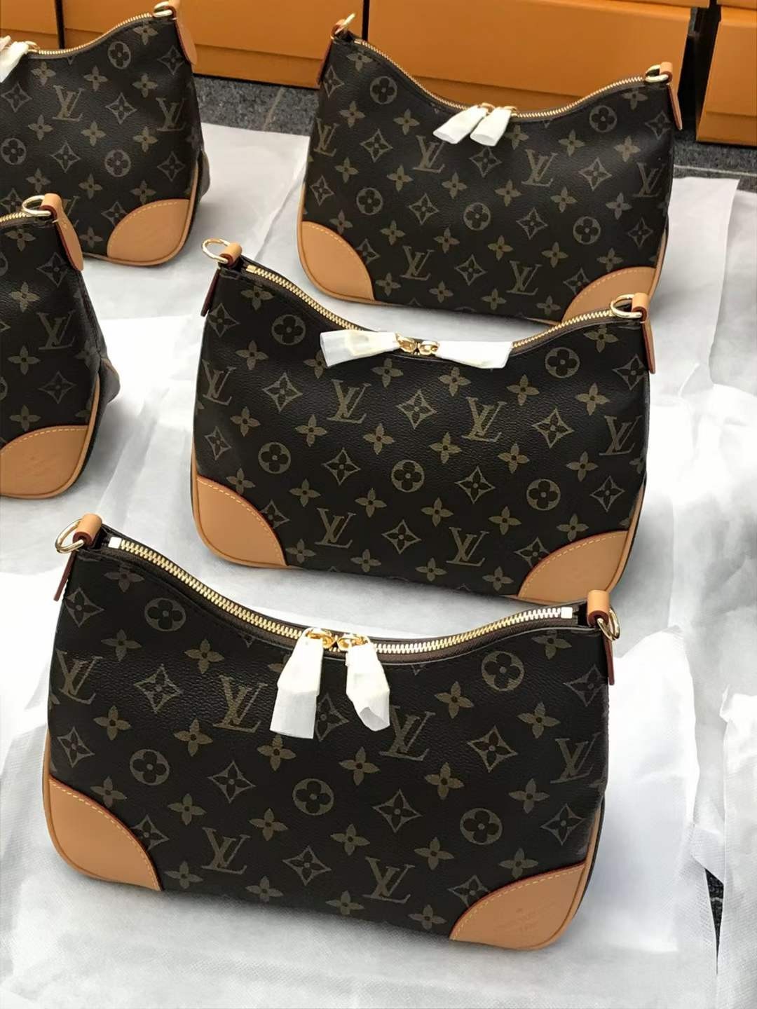 Louis Vuitton M45832 croissant nrog daj tawv Boulogne sab saum toj replica handbags Kev tshuaj xyuas (2022 Tshwj xeeb)-Zoo Zoo Fake Louis Vuitton Hnab Online Khw, Replica designer hnab ru Louis Vuitton M45832 croissant nrog daj tawv Boulogne sab saum toj replica handbags Kev tshuaj xyuas (2022 Tshwj xeeb)-Zoo Zoo Fake Louis Vuitton Hnab Online Khw, Replica designer hnab ru