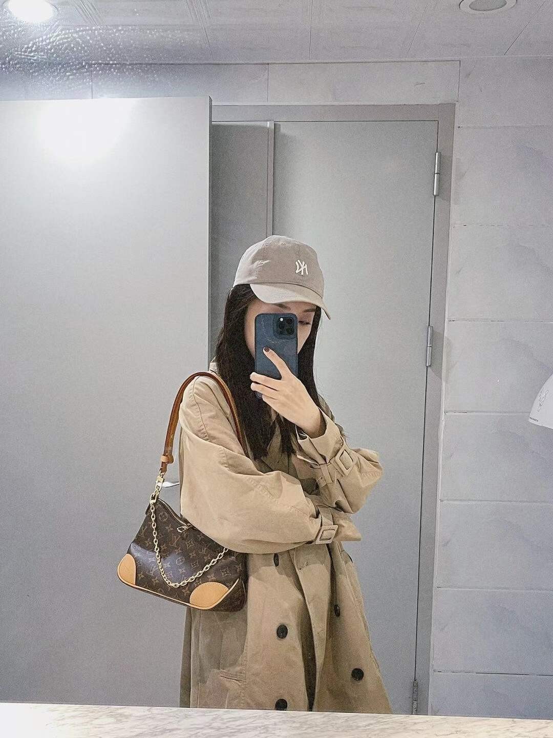 Louis Vuitton M45832 كرواسون مع جلد أصفر بولوني حقائب يد متماثلة علوية تأثير الجزء العلوي من الجسم (2022 محدث)-Best Quality Fake Louis Vuitton Bag Online Store ، حقيبة مصمم طبق الأصل ru