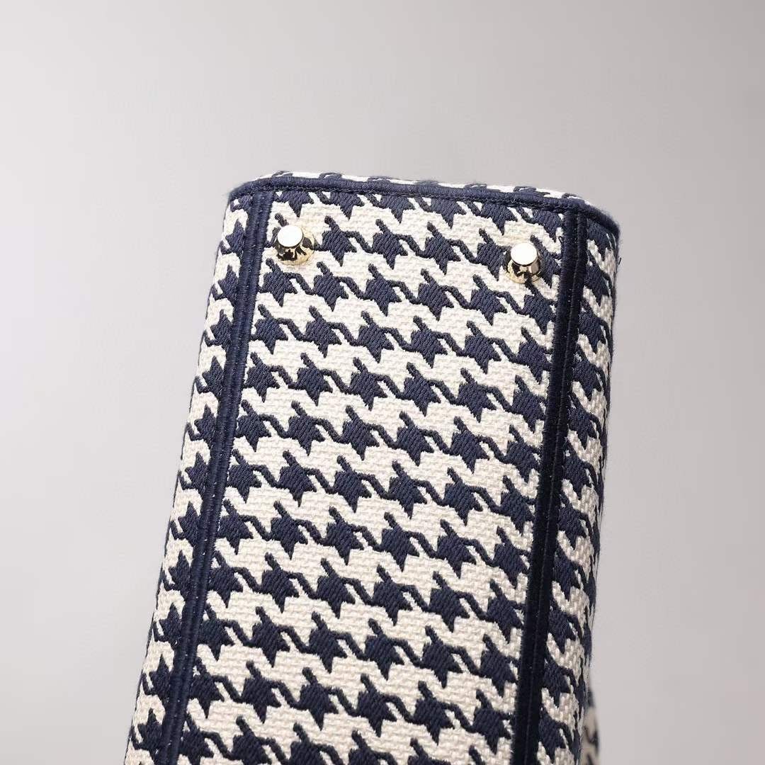 Dior Lady Best quality figura sacculi (2022 updated)-Best Quality Fake Louis Vuitton Bag Online Store, Replica designer bag ru