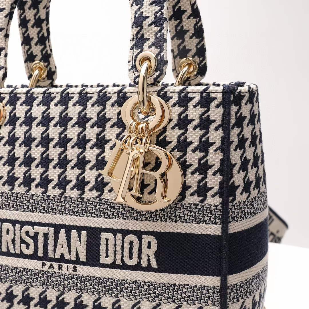 Dior Lady Best quality figura sacculi (2022 updated)-Best Quality Fake Louis Vuitton Bag Online Store, Replica designer bag ru