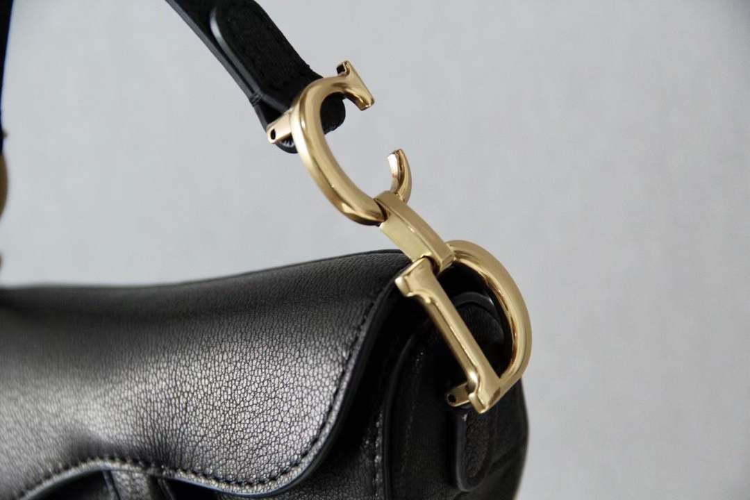 Dior Saddle Black Τσάντα ρεπλίκα καλύτερης ποιότητας (2022 ενημερωμένη)-Καλύτερης ποιότητας Fake Louis Vuitton Ηλεκτρονικό κατάστημα, Replica designer bag ru