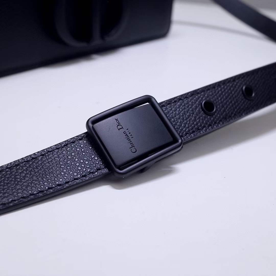 Dior 30 Montaigne Frosted Black Buckle ምርጥ ጥራት ያለው ቅጂ ቦርሳ (የዘመነ 2022)-Best Quality Fake Louis Vuitton Bag Online Store, Replica designer bag ru