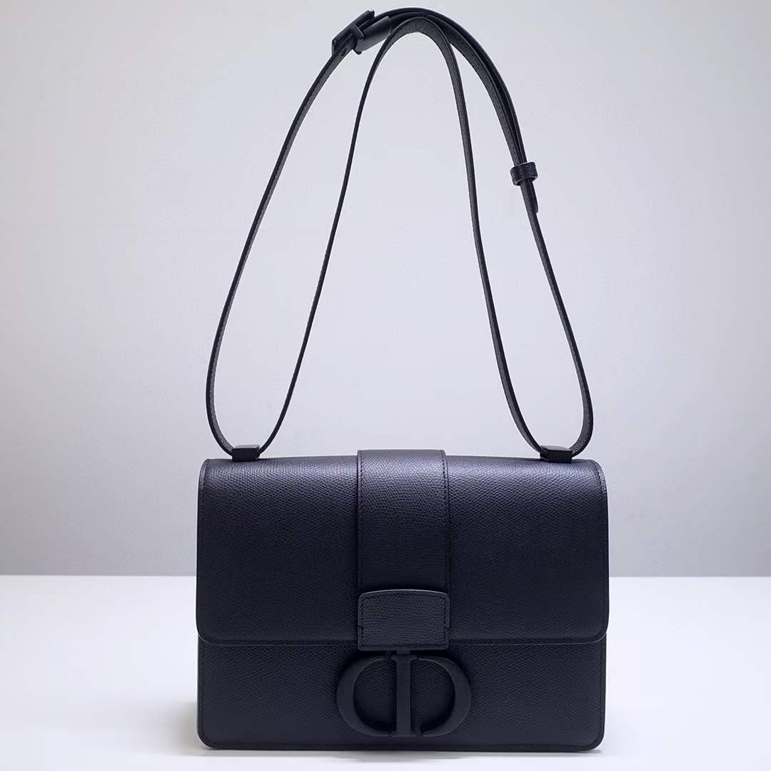 Dior 30 Montaigne Frosted Black Buckle ምርጥ ጥራት ያለው ቅጂ ቦርሳ (የዘመነ 2022)-Best Quality Fake Louis Vuitton Bag Online Store, Replica designer bag ru