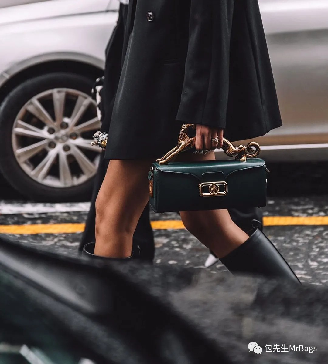 Salah sahiji kantong réplika anu pang populerna taun ieu: LANVIN (2022 diropéa)-Pangalusna kualitas palsu Louis Vuitton Kantong Toko Online, Replica desainer kantong ru Salah sahiji kantong réplika anu pang populerna taun ieu: LANVIN (2022 diropéa)-Pangalusna kualitas palsu Louis Vuitton Kantong Toko Online, Replica desainer kantong ru