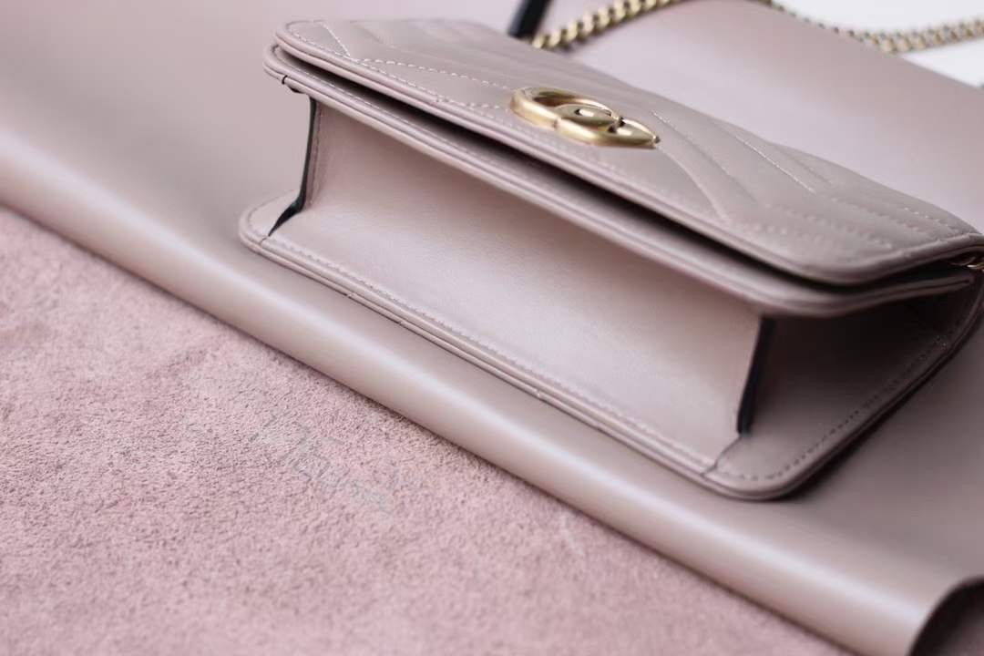 Kantong réplika kualitas luhur GUCCI GG Marmont Mini (2022 diropéa)-Pangalusna kualitas palsu Louis Vuitton Kantong Toko Online, Replica desainer kantong ru Kantong réplika kualitas luhur GUCCI GG Marmont Mini (2022 diropéa)-Pangalusna kualitas palsu Louis Vuitton Kantong Toko Online, Replica desainer kantong ru