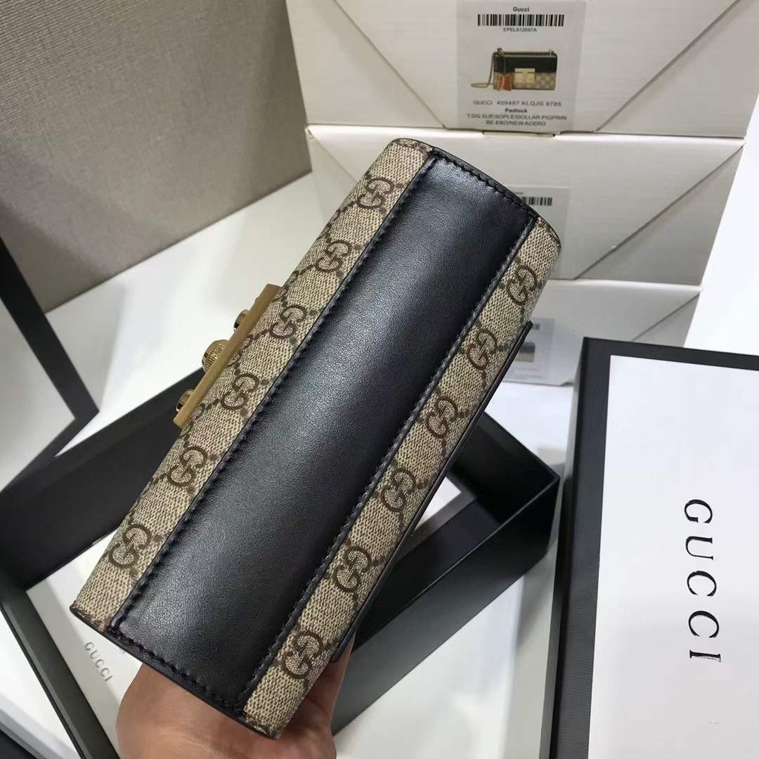 Gucci Padlock top quality replica bag (2022 updated)-အရည်အသွေးအကောင်းဆုံးအတု Louis Vuitton Bag အွန်လိုင်းစတိုး၊ ပုံစံတူဒီဇိုင်နာအိတ် ru Gucci Padlock top quality replica bag (2022 updated)-အရည်အသွေးအကောင်းဆုံးအတု Louis Vuitton Bag အွန်လိုင်းစတိုး၊ ပုံစံတူဒီဇိုင်နာအိတ် ru