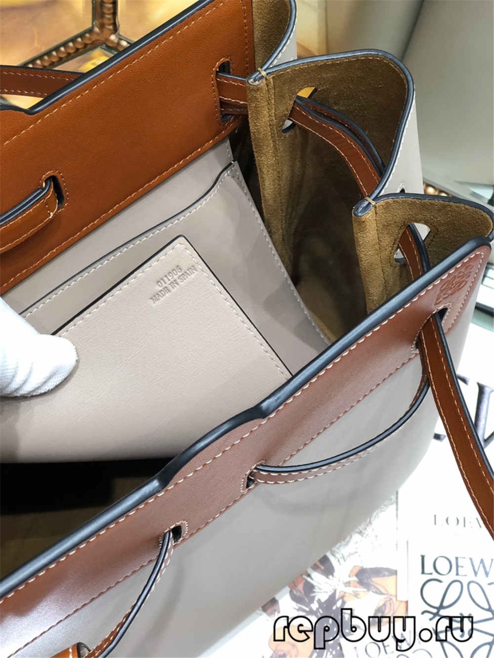 Loewe lazo alıcıları Ən keyfiyyətli Replika çantaları (son 2022)-Best Quality Fake Louis Vuitton Bag Online Store, Replica designer bag ru