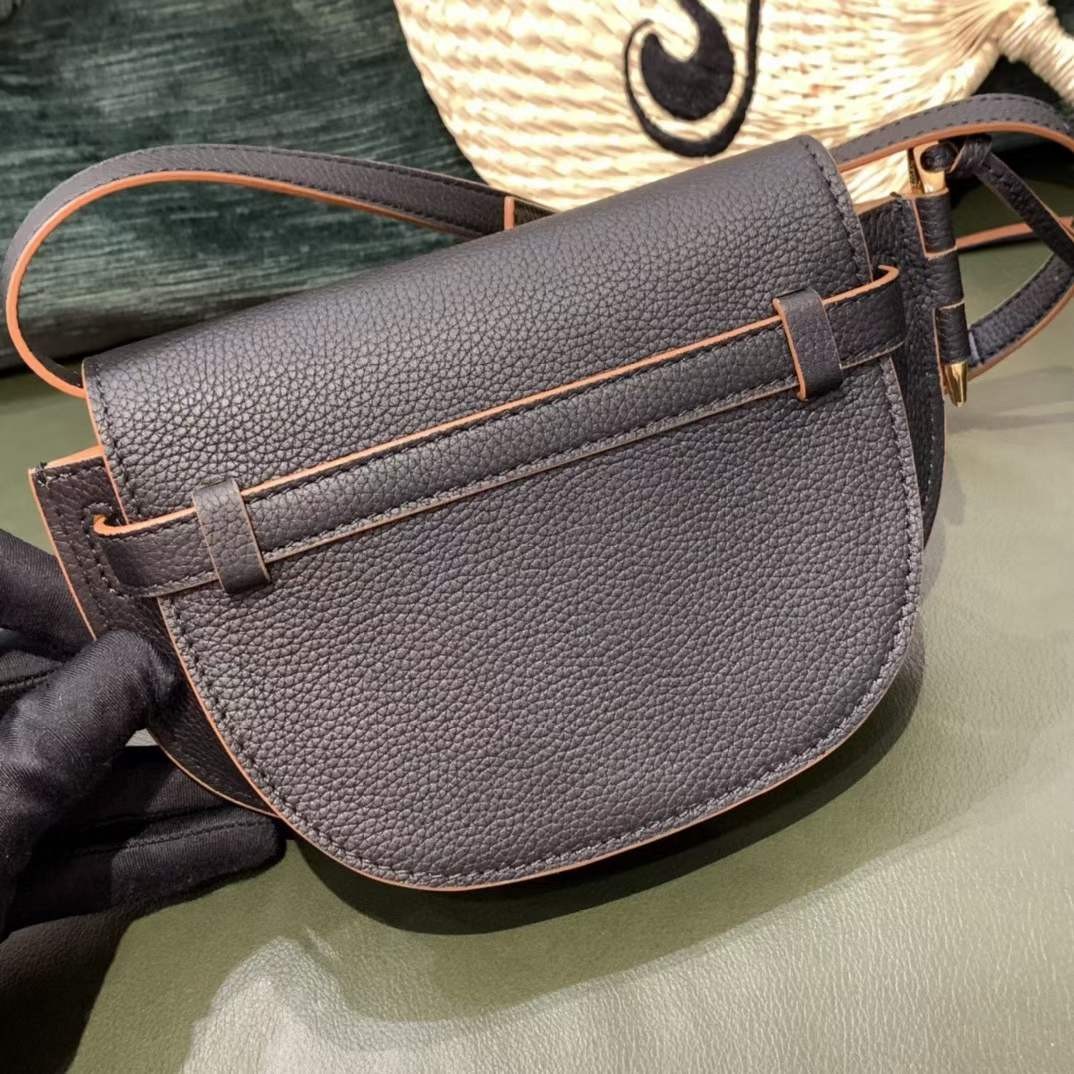 Loewe Gate Dual Kantong réplika kualitas pangsaéna (2022 diropéa)-Pangalusna kualitas palsu Louis Vuitton Kantong Toko Online, Replica desainer kantong ru Loewe Gate Dual Kantong réplika kualitas pangsaéna (2022 diropéa)-Pangalusna kualitas palsu Louis Vuitton Kantong Toko Online, Replica desainer kantong ru