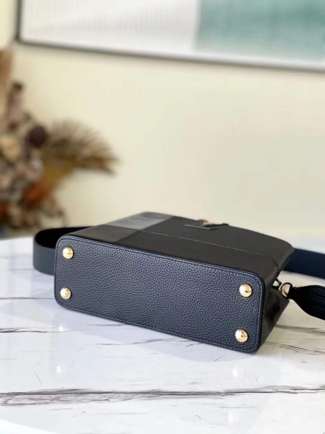 Louis Vuitton M59269 Capucines BB Najkvalitnejšia replika tašky (aktualizované v roku 2022)-Online obchod s falošnou taškou Louis Vuitton najvyššej kvality, replika značkovej tašky ru