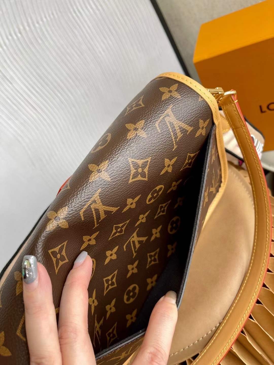 Louis Vuitton DIANE M45985 Najkvalitnejšia replika tašky (aktualizovaná v roku 2022)-Online obchod s falošnou taškou Louis Vuitton najvyššej kvality, replika značkovej tašky ru