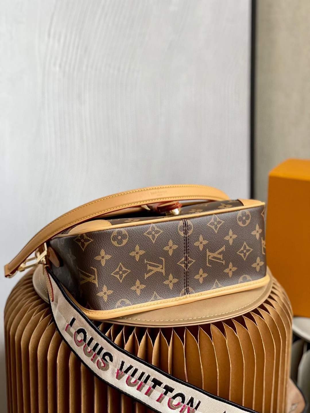 Louis Vuitton DIANE M45985 Najkvalitnejšia replika tašky (aktualizovaná v roku 2022)-Online obchod s falošnou taškou Louis Vuitton najvyššej kvality, replika značkovej tašky ru